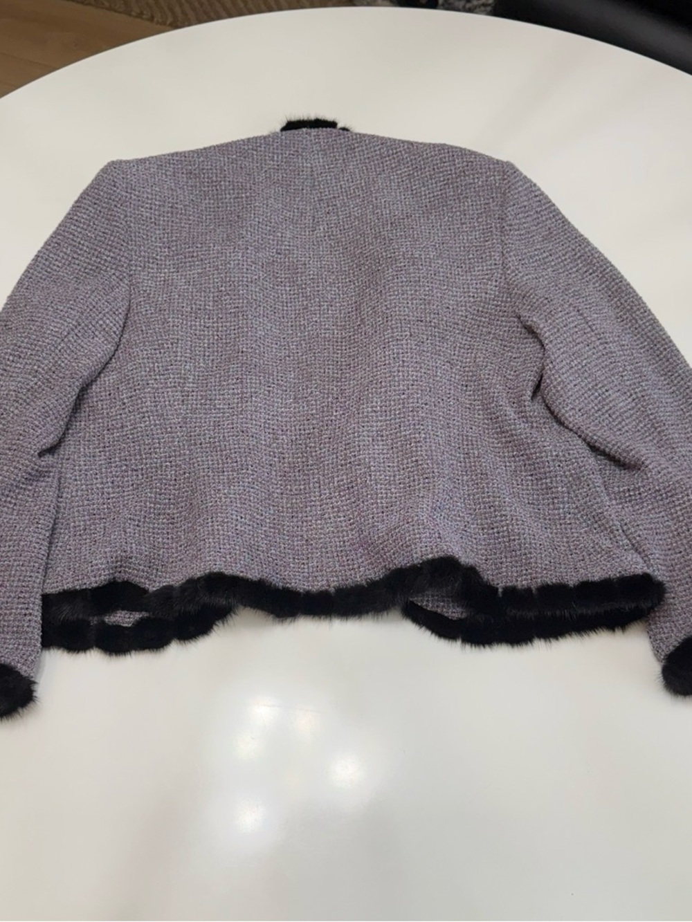 Lily & Taylor Vintage Lavender Bouclé Jacket with Black Trim Size 18 - Picture 8 of 10